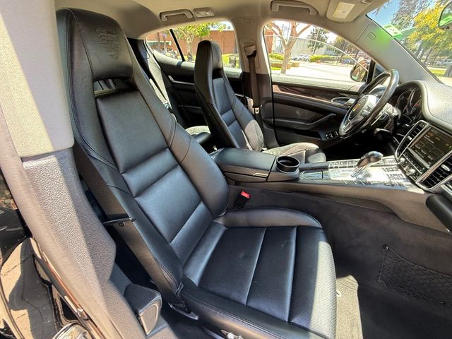 2016 Porsche Panamera Edition - 22878606 - 17
