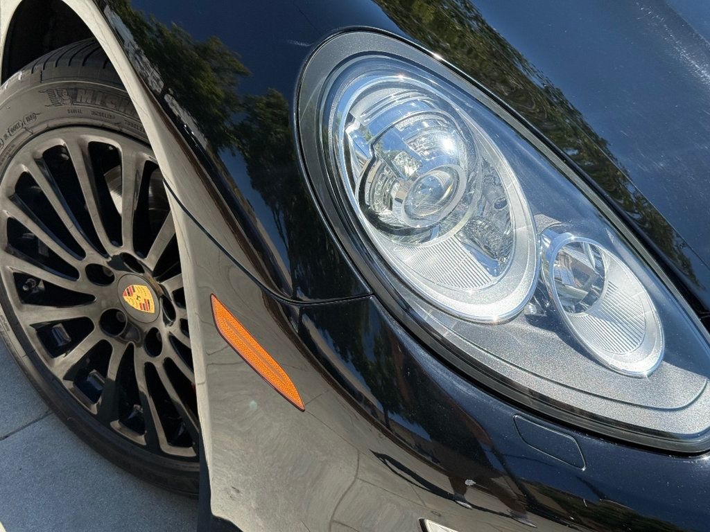2016 Porsche Panamera Edition - 22878606 - 2