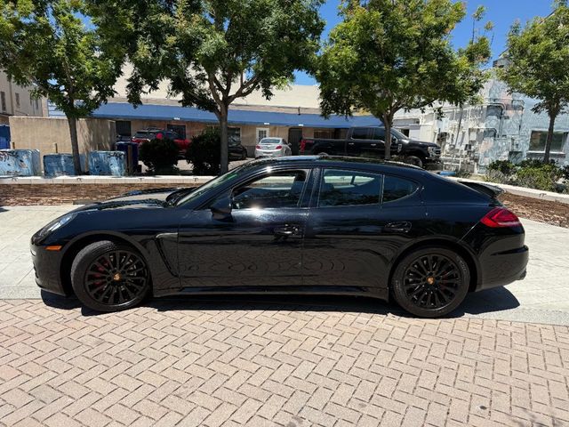 2016 Porsche Panamera Edition - 22878606 - 4