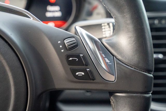 2016 Porsche Panamera LocalTrade/MSRP$114450/GTS/Heated&CooledSeats/BackupCamera/NAV - 23031498 - 24