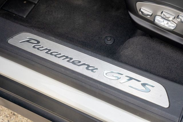 2016 Porsche Panamera LocalTrade/MSRP$114450/GTS/Heated&CooledSeats/BackupCamera/NAV - 23031498 - 42