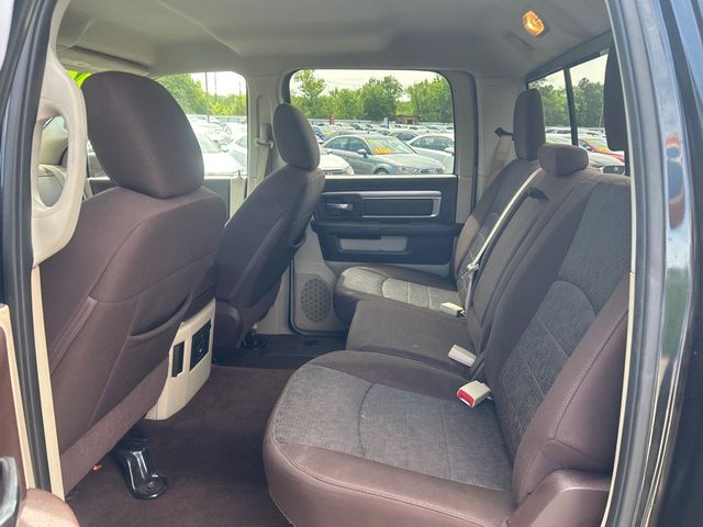 2016 Ram 1500 2WD Crew Cab 140.5" Big Horn - 23020728 - 6