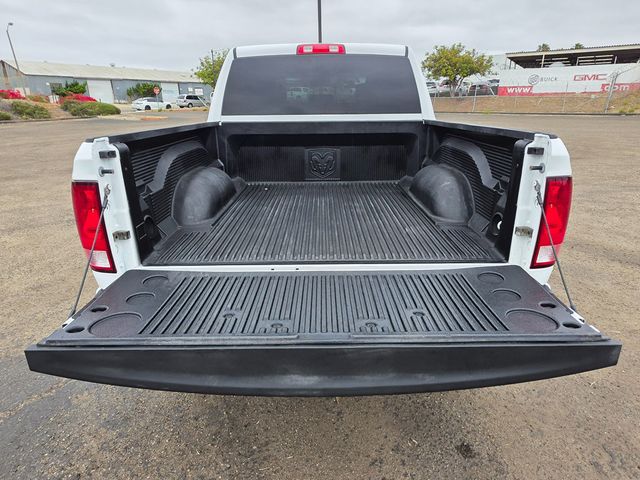 2016 Ram 1500 2WD Crew Cab 140.5" Express - 22865353 - 19