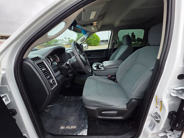 2016 Ram 1500 2WD Crew Cab 140.5" Express - 22865353 - 23