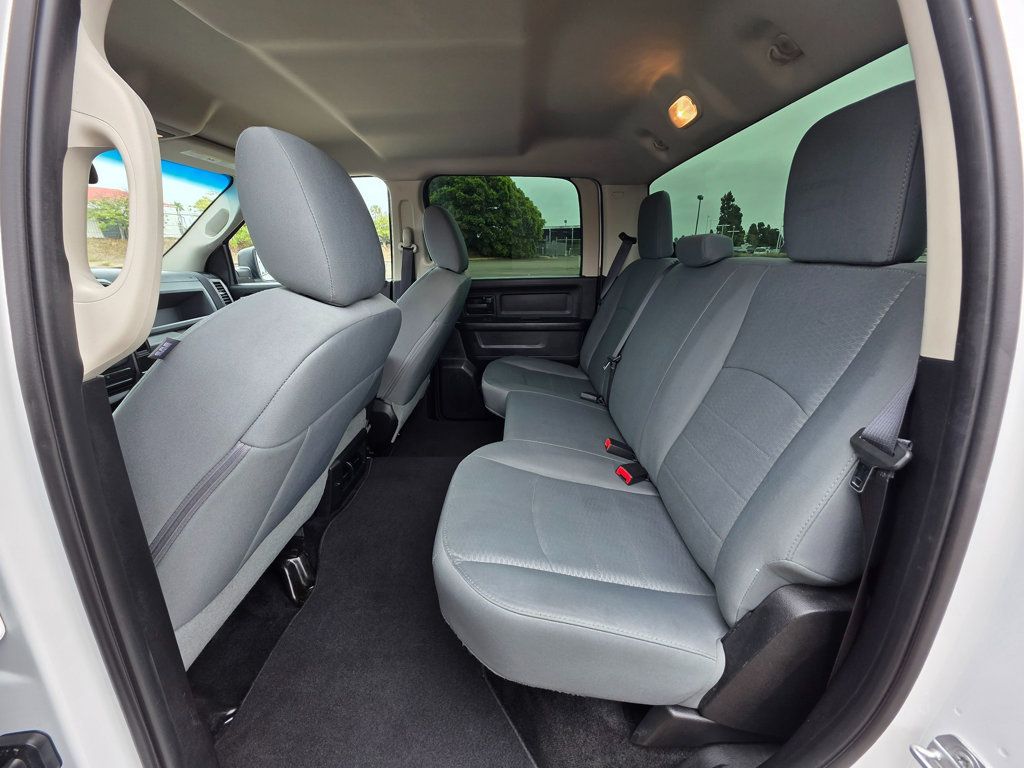 2016 Ram 1500 2WD Crew Cab 140.5" Express - 22865353 - 24