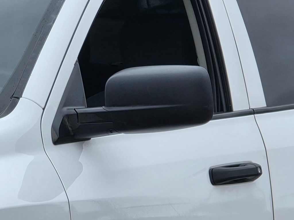 2016 Ram 1500 2WD Crew Cab 140.5" Express - 22865353 - 8