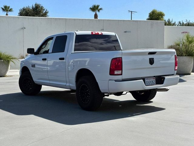 2016 Ram 1500 2WD Crew Cab 140.5" Express - 22916680 - 3