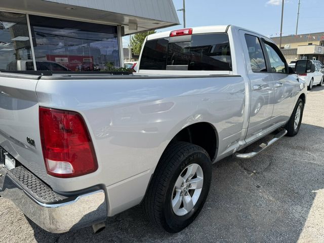 2016 Ram 1500 2WD Crew Cab 140.5" SLT - 23064879 - 12