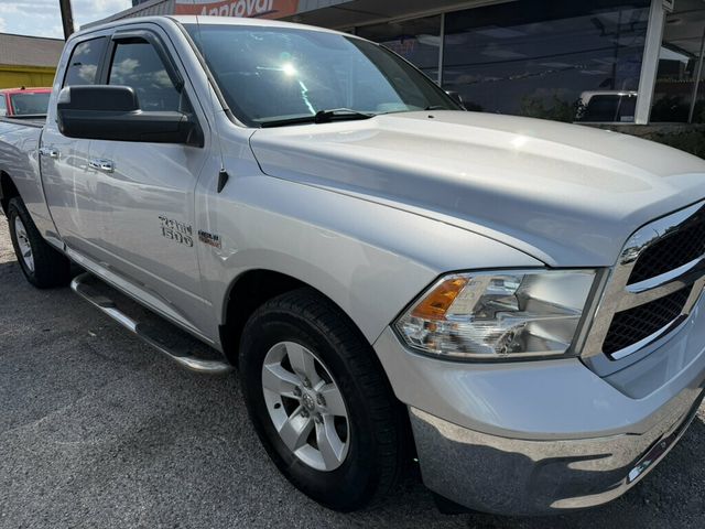 2016 Ram 1500 2WD Crew Cab 140.5" SLT - 23064879 - 5