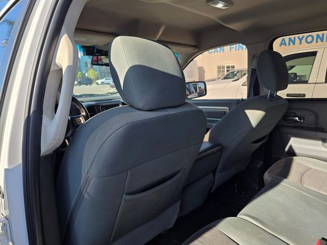 2016 Ram 1500 2WD Quad Cab 140.5" Big Horn - 22951070 - 15