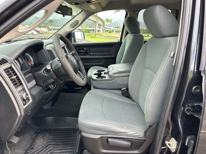 2016 Ram 1500 2WD Quad Cab 140.5" Express - 22967781 - 12