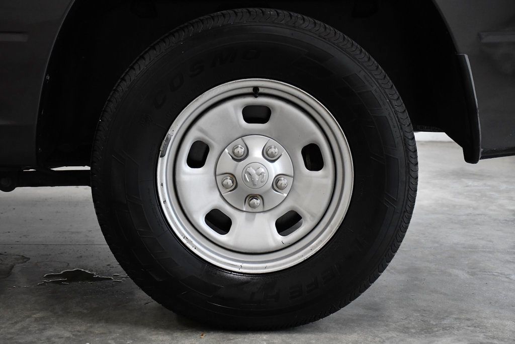 2016 Ram 1500 2WD Quad Cab 140.5" Tradesman - 23063775 - 11