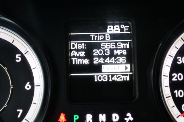 2016 Ram 1500 2WD Reg Cab 120.5" Tradesman - 23038803 - 43