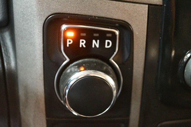 2016 Ram 1500 2WD Reg Cab 120.5" Tradesman - 23038803 - 46