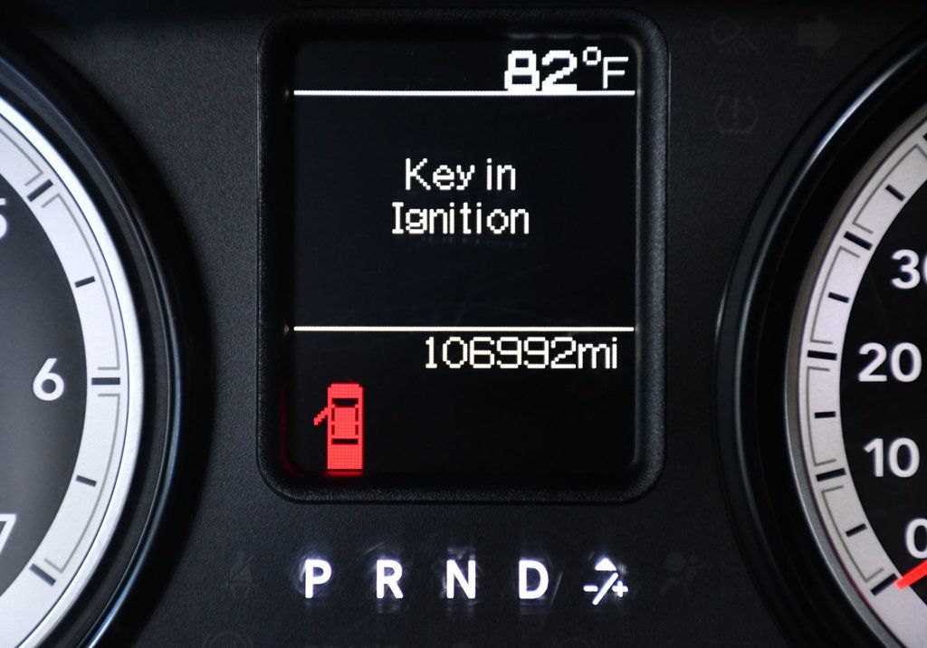 2016 Ram 1500 2WD Reg Cab 140.5" Tradesman - 22978520 - 18