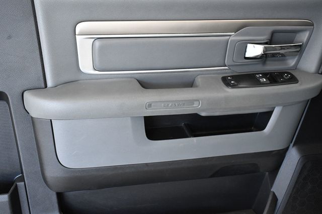 2016 Ram 1500 2WD Reg Cab 140.5" Tradesman - 22978520 - 8