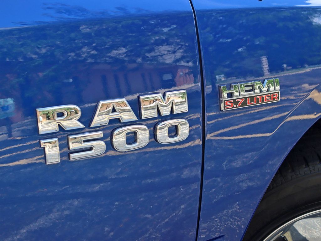 2016 Ram 1500 4WD Crew Cab 140.5" Big Horn - 23062087 - 4