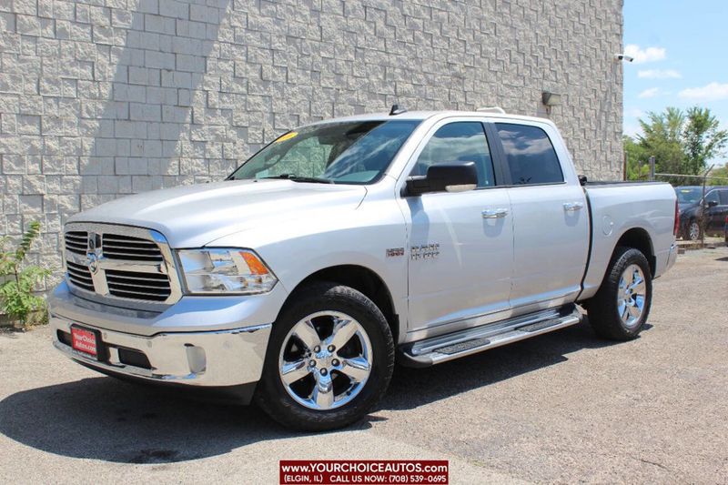 2016 Ram 1500 4WD Crew Cab 140.5" Big Horn - 22879043 - 0