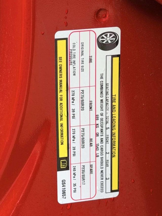 2016 Ram 1500 4WD Crew Cab 140.5" Big Horn - 23015718 - 11