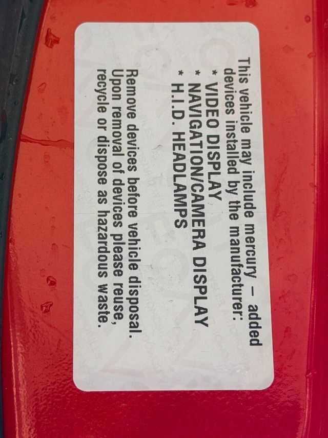 2016 Ram 1500 4WD Crew Cab 140.5" Big Horn - 23015718 - 28