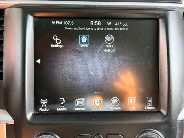 2016 Ram 1500 4WD Crew Cab 140.5" Big Horn - 23015718 - 39