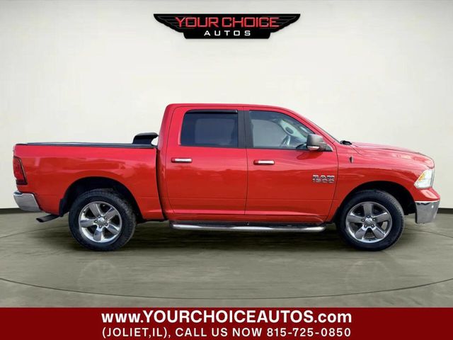 2016 Ram 1500 4WD Crew Cab 140.5" Big Horn - 23015718 - 5