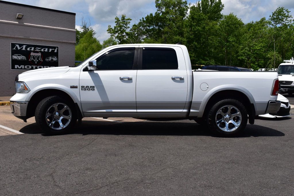 2016 Ram 1500 4WD Crew Cab 140.5" Laramie - 22839310 - 2
