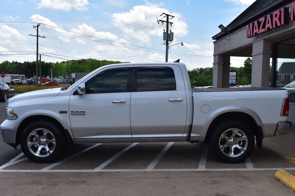 2016 Ram 1500 4WD Crew Cab 140.5" Laramie - 22839310 - 4