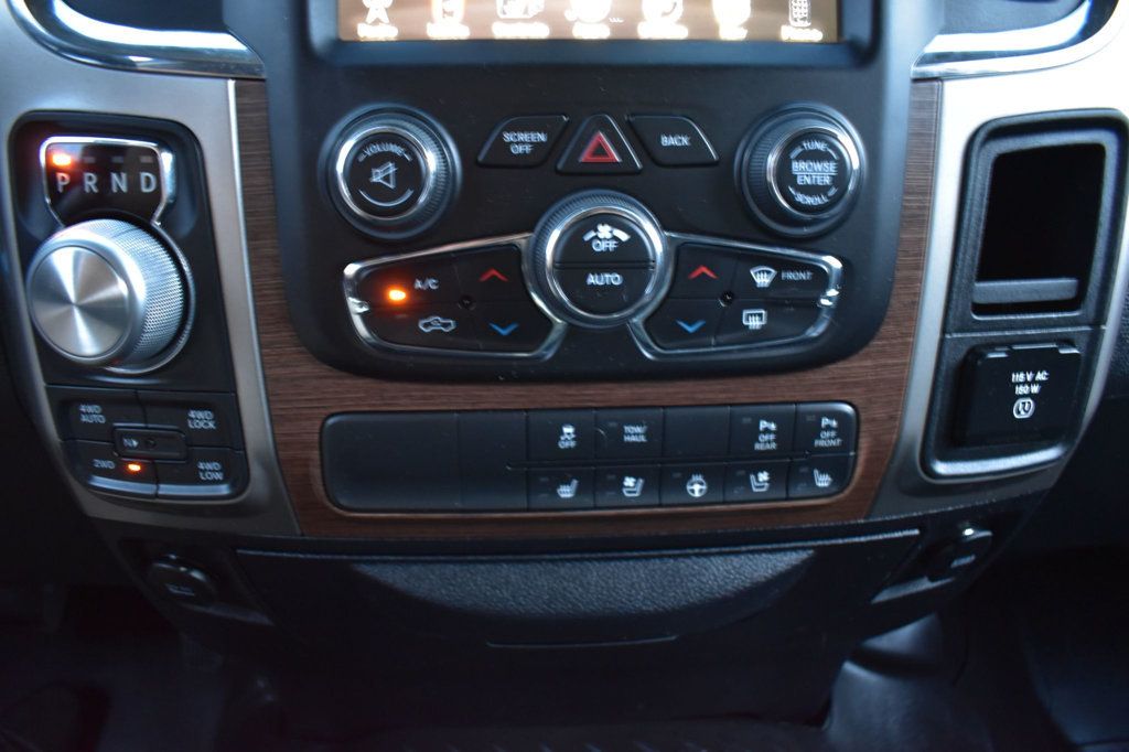 2016 Ram 1500 4WD Crew Cab 140.5" Laramie - 22839310 - 51