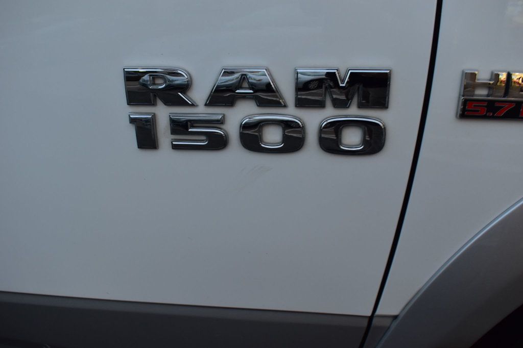2016 Ram 1500 4WD Crew Cab 140.5" Laramie - 22839310 - 68