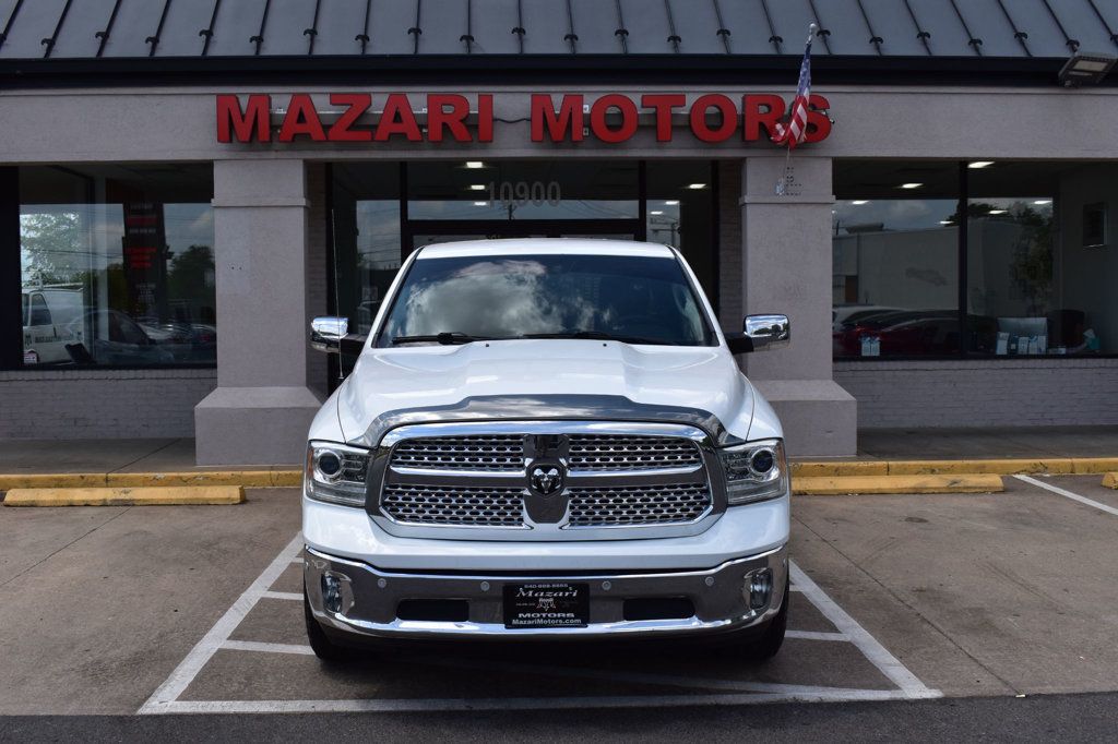 2016 Ram 1500 4WD Crew Cab 140.5" Laramie - 22839310 - 6