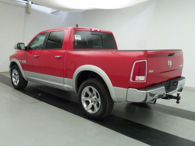 2016 Ram 1500 4WD Crew Cab 140.5" Laramie - 15400145 - 2