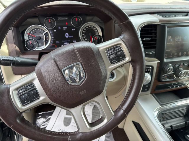 2016 Ram 1500 4WD Crew Cab 140.5" Laramie - 23036799 - 15
