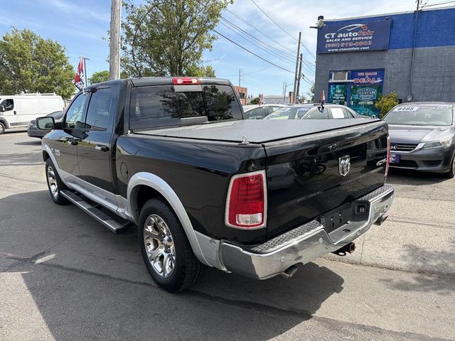 2016 Ram 1500 4WD Crew Cab 140.5" Laramie - 23036799 - 7