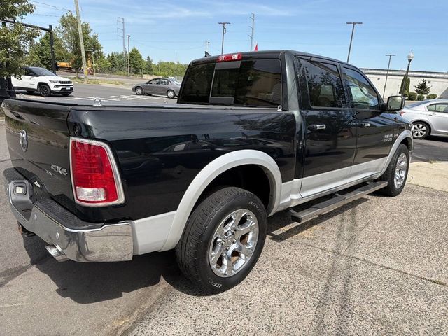2016 Ram 1500 4WD Crew Cab 140.5" Laramie - 23036799 - 8