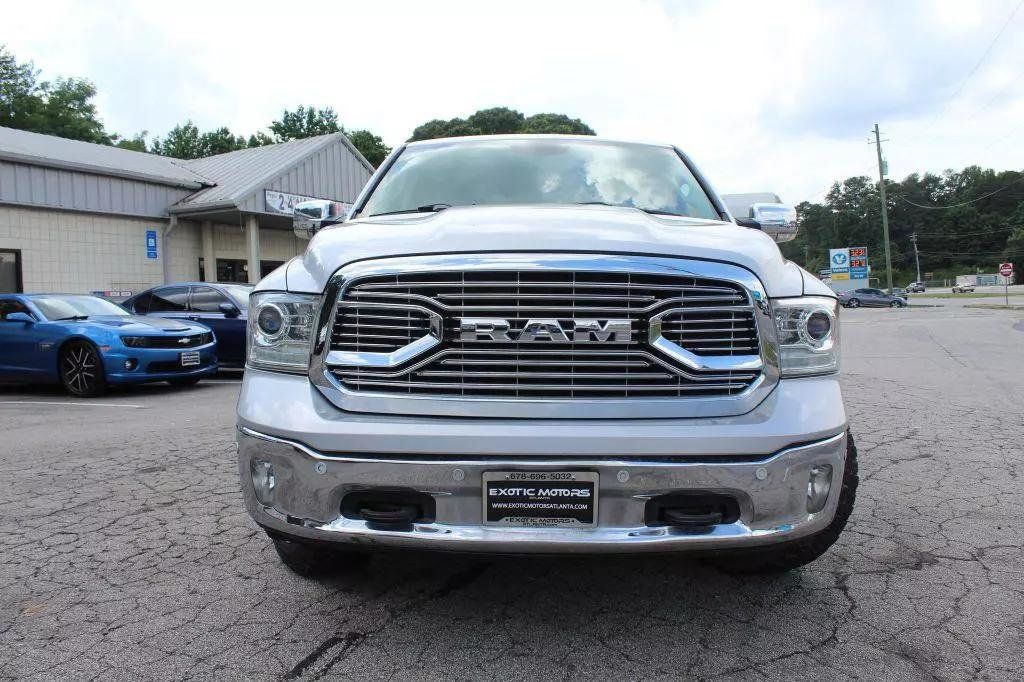 2016 Ram 1500 4WD Crew Cab 140.5" Laramie - 22397523 - 3