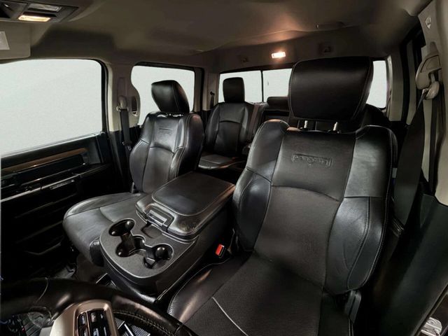 2016 Ram 1500 4WD Crew Cab 140.5" Laramie - 22982595 - 15