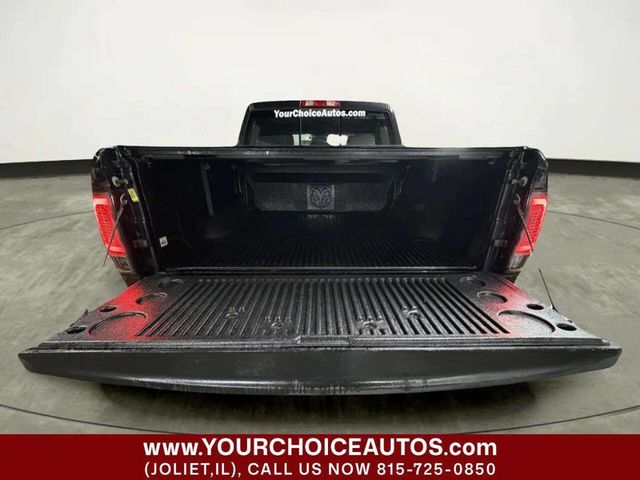 2016 Ram 1500 4WD Crew Cab 140.5" Laramie - 22982595 - 6