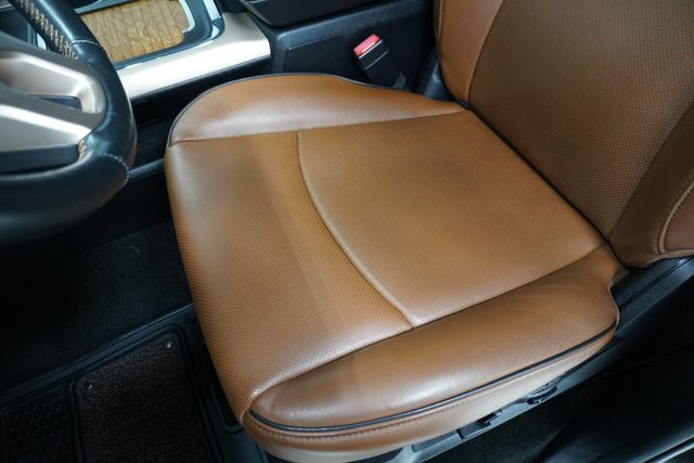 2016 Ram 1500 4WD Crew Cab 140.5" Longhorn - 23000877 - 11