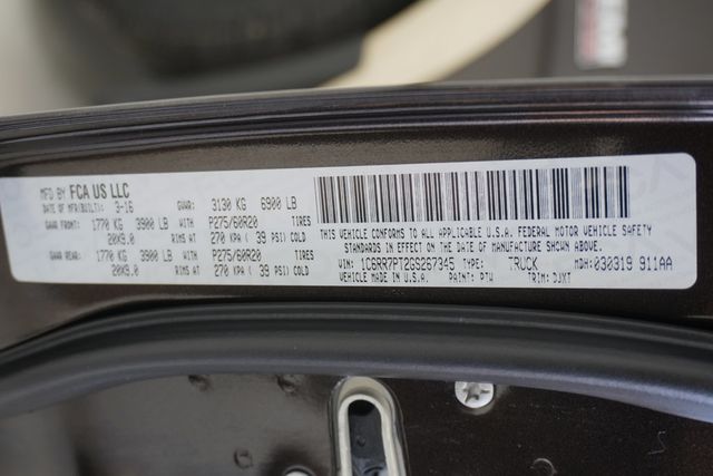 2016 Ram 1500 4WD Crew Cab 140.5" Longhorn - 23000877 - 32