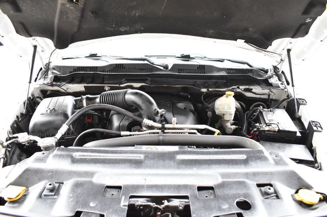 2016 Ram 1500 4WD Crew Cab 140.5" Rebel - 23067852 - 11