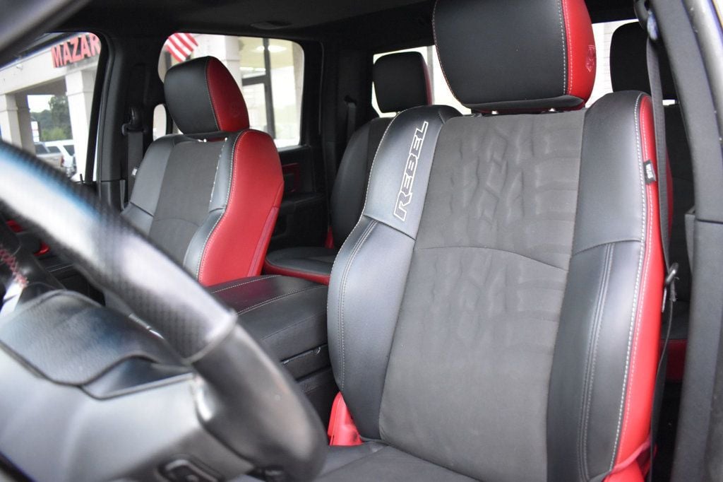2016 Ram 1500 4WD Crew Cab 140.5" Rebel - 23067852 - 13