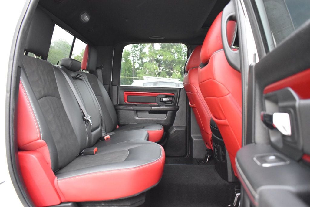 2016 Ram 1500 4WD Crew Cab 140.5" Rebel - 23067852 - 18