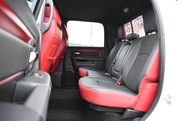 2016 Ram 1500 4WD Crew Cab 140.5" Rebel - 23067852 - 21
