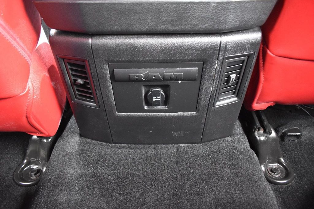 2016 Ram 1500 4WD Crew Cab 140.5" Rebel - 23067852 - 27