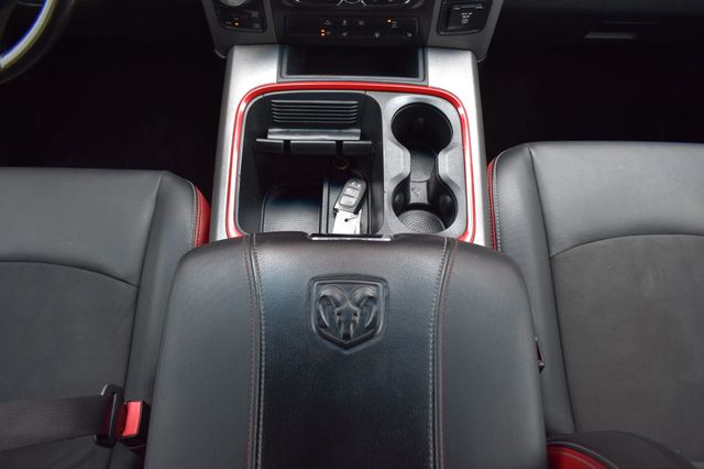 2016 Ram 1500 4WD Crew Cab 140.5" Rebel - 23067852 - 28