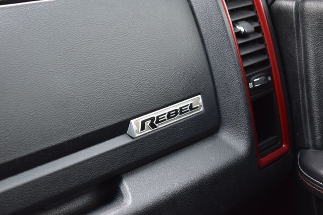 2016 Ram 1500 4WD Crew Cab 140.5" Rebel - 23067852 - 49