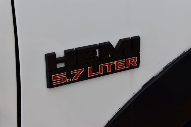 2016 Ram 1500 4WD Crew Cab 140.5" Rebel - 23067852 - 57