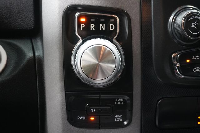 2016 Ram 1500 4WD Crew Cab 140.5" Rebel - 23020463 - 25