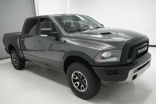 2016 Ram 1500 4WD Crew Cab 140.5" Rebel - 23020463 - 2
